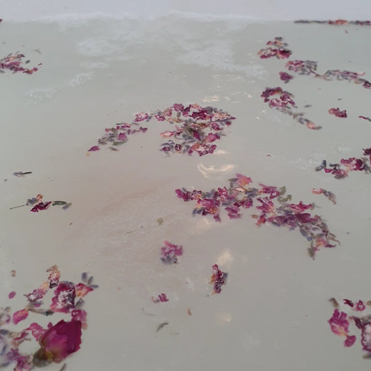 Rose Mineral & Clay Bath Soak